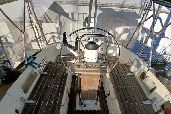 Indigo 38ft Wauquiez Yacht For Sale