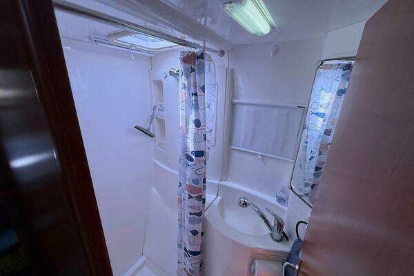 Leopard  Yacht For Sale