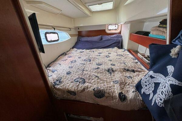 39ft Leopard Yacht For Sale