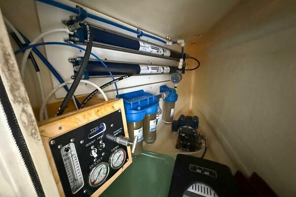 39ft Leopard Yacht For Sale