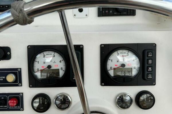 39ft Leopard Yacht For Sale