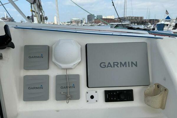 39ft Leopard Yacht For Sale