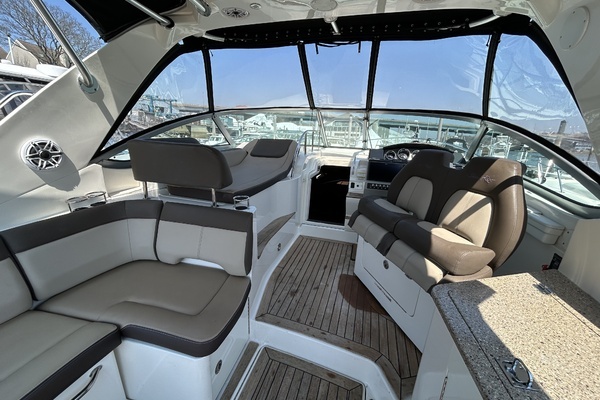 2014 Sea Ray 35