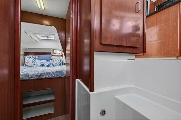 38ft Leopard Yacht For Sale