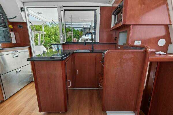 Leopard 38 Yacht For Sale