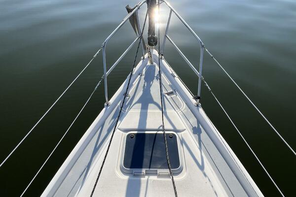 Hazyblur 28ft Hunter Yacht For Sale