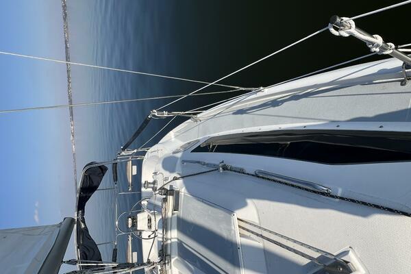 Hazyblur 28ft Hunter Yacht For Sale