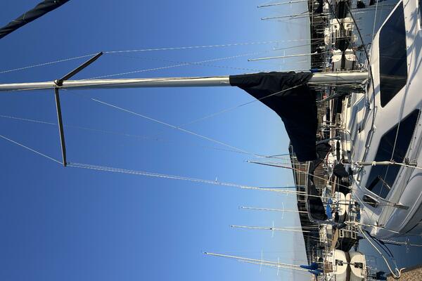 Hazyblur 28ft Hunter Yacht For Sale