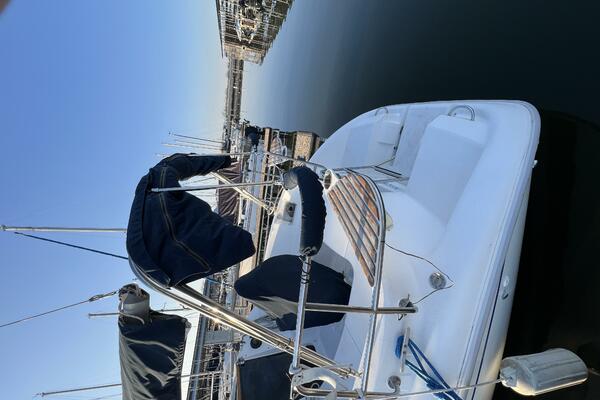 Hazyblur 28ft Hunter Yacht For Sale