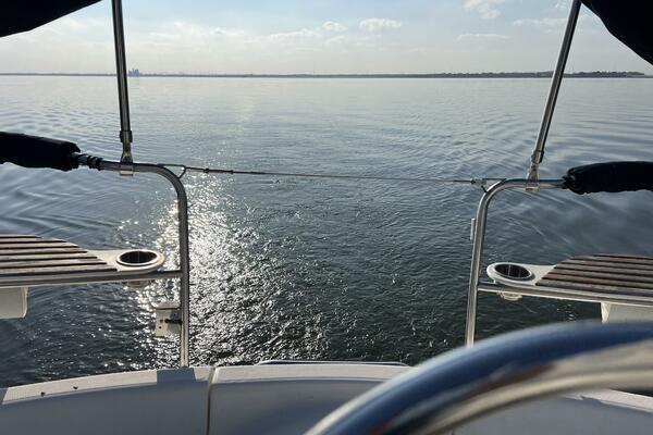 Hazyblur 28ft Hunter Yacht For Sale