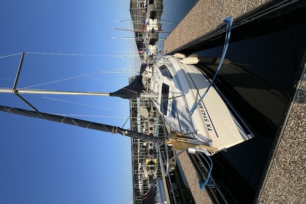 Hazyblur 28ft Hunter Yacht For Sale