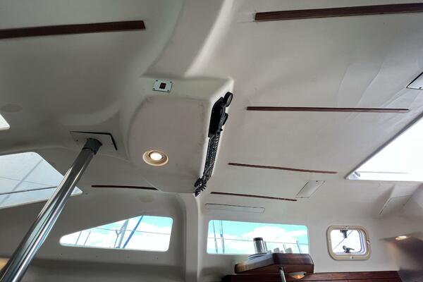 Hazyblur 28ft Hunter Yacht For Sale