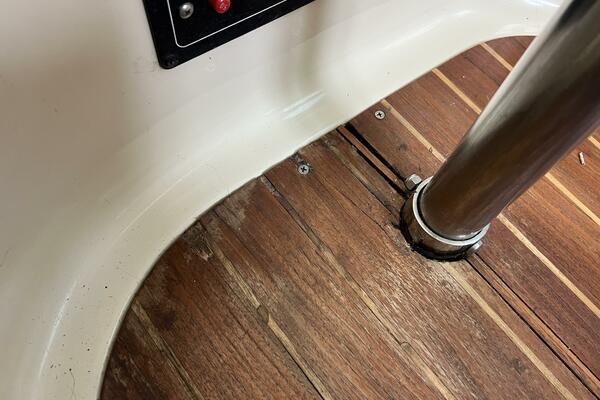 Hazyblur 28ft Hunter Yacht For Sale