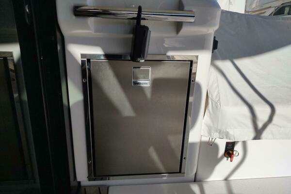 ME 42ft Regal Yacht For Sale