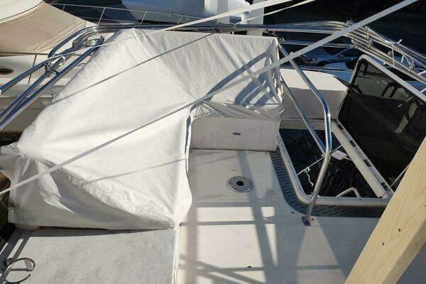 Regal 42 Fly Yacht For Sale