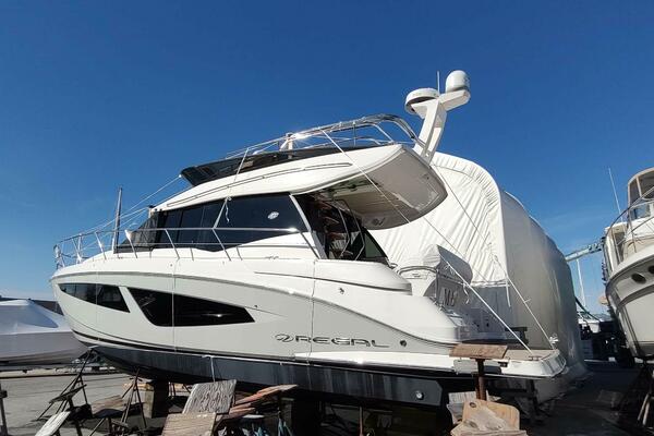ME 42ft Regal Yacht For Sale
