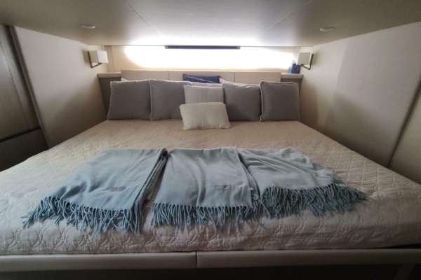 ME 42ft Regal Yacht For Sale