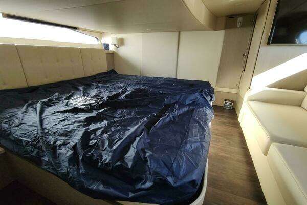 Regal 42 Fly Yacht For Sale