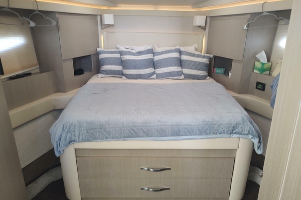 ME 42ft Regal Yacht For Sale