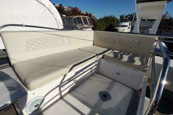 Regal 42 Fly Yacht For Sale