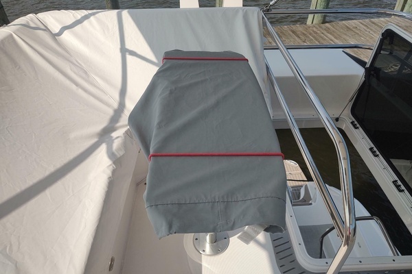 Regal 42 Fly Yacht For Sale