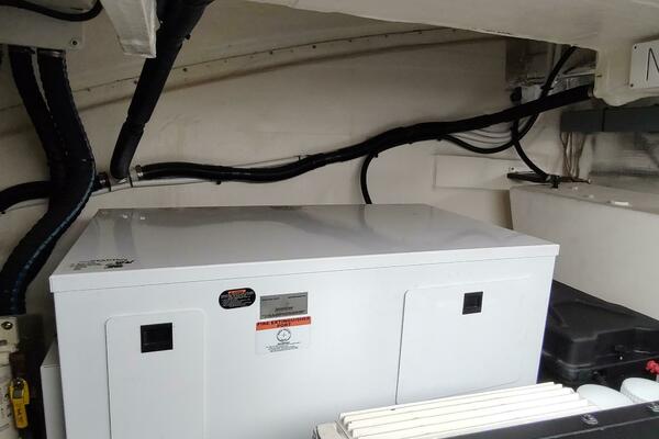 ME 42ft Regal Yacht For Sale