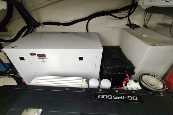 ME 42ft Regal Yacht For Sale