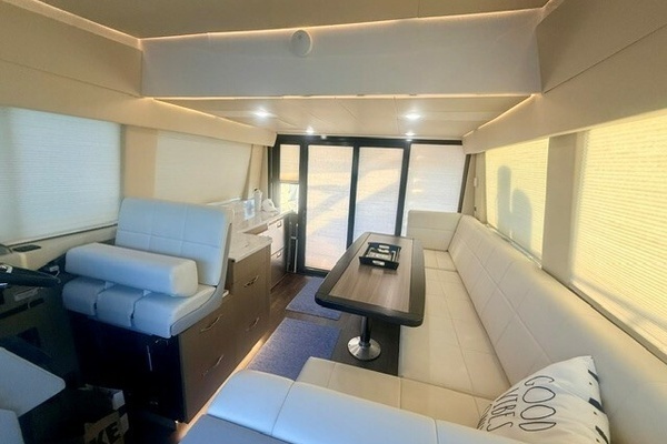 Regal 42 Fly Yacht For Sale
