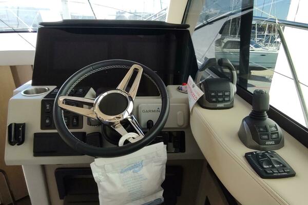 ME 42ft Regal Yacht For Sale