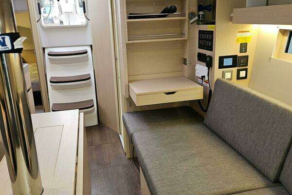 Beneteau  Yacht For Sale