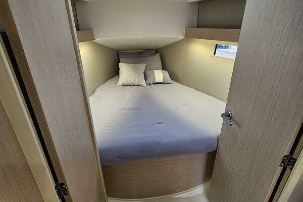 Beneteau  Yacht For Sale