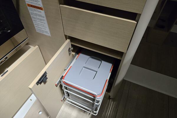 MAHALO 30ft Beneteau Yacht For Sale