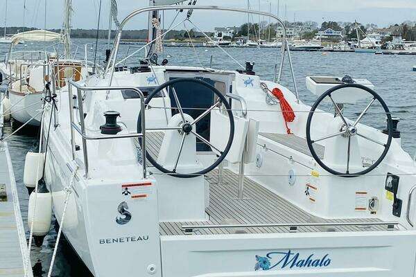 Photo of the 2021 Beneteau Oceanis 30.1 "MAHALO"