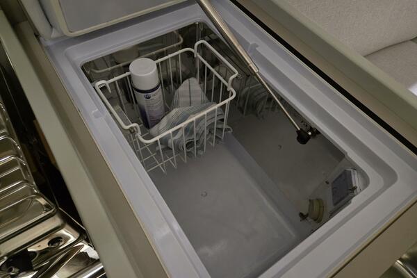 MAHALO 30ft Beneteau Yacht For Sale