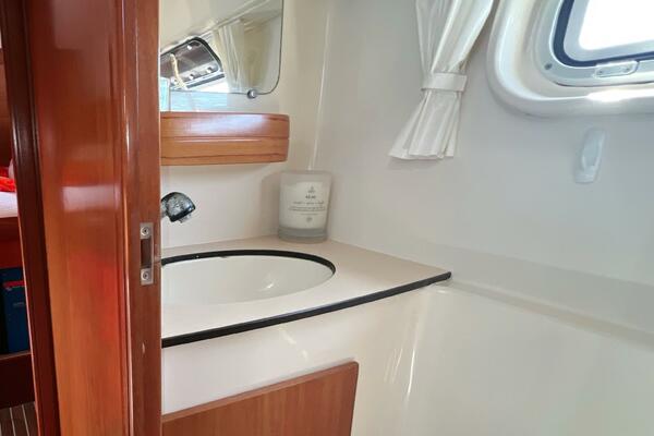 Tonic 39ft Nautitech Yacht For Sale