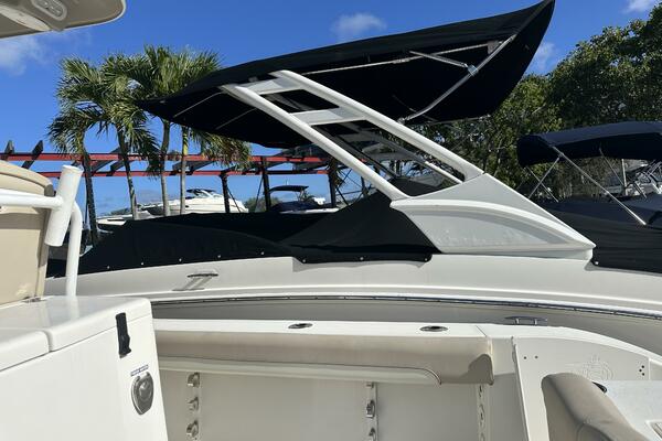 28ft NauticStar Yacht For Sale