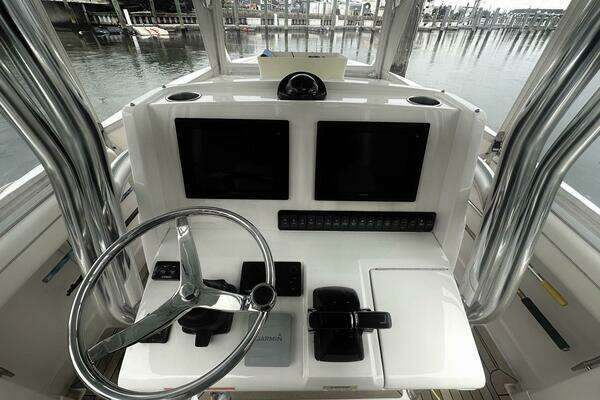 Jupiter Center Console Yacht For Sale