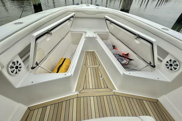 Warden Pass Too 30ft Jupiter Yacht For Sale