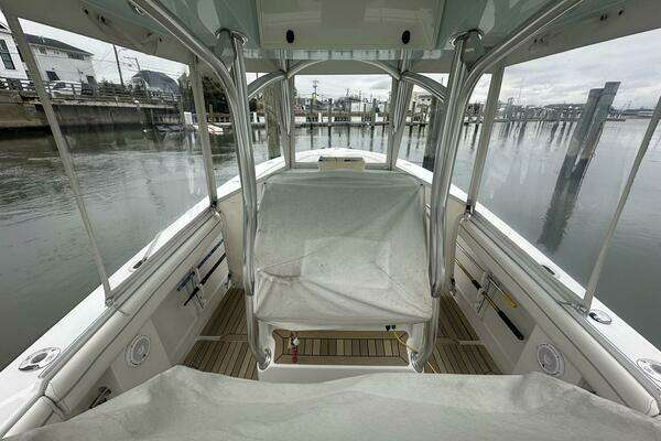 Jupiter Center Console Yacht For Sale