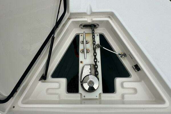 Jupiter Center Console Yacht For Sale