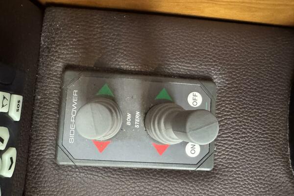 28ft Cutwater Yacht For Sale