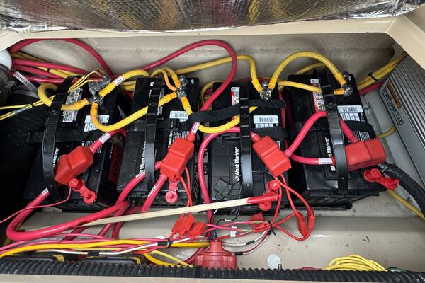 28ft Cutwater Yacht For Sale