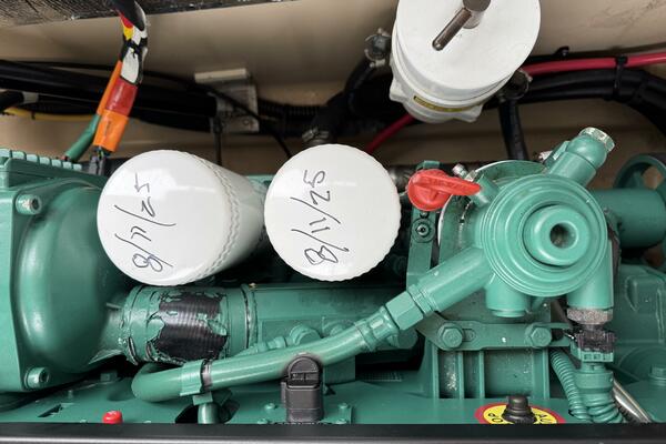 28ft Cutwater Yacht For Sale