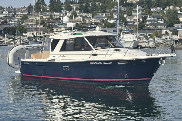 28ft Cutwater Yacht For Sale