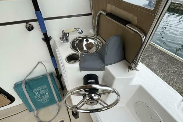 28ft Cutwater Yacht For Sale