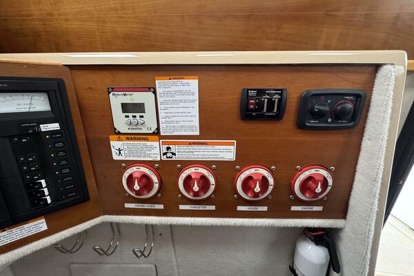 28ft Cutwater Yacht For Sale