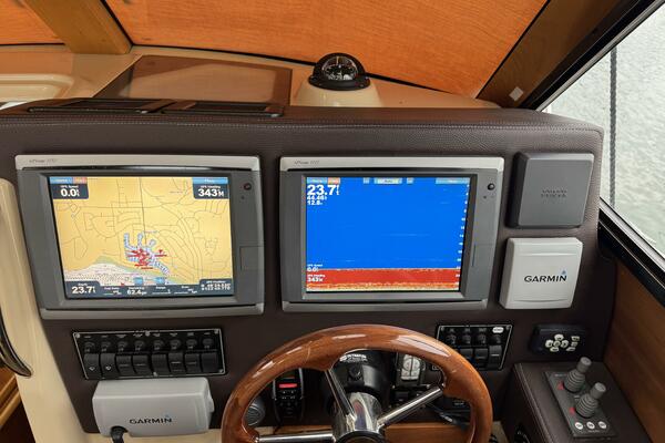 28ft Cutwater Yacht For Sale