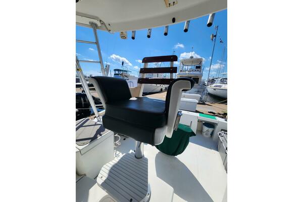 College Fund 40ft Luhrs Yacht For Sale