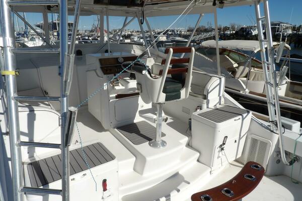 College Fund 40ft Luhrs Yacht For Sale