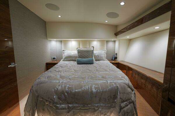 Viking Convertible Yacht For Sale